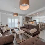 Four Bedroom With Sea View And Private Pool 8 Villa *