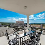 Four Bedroom With Sea View And Private Pool 8 Villa Debeljak