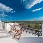 Four Bedroom With Sea View And Private Pool 8 * Debeljak