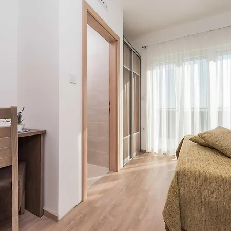 Four Bedroom With Sea View And Private Pool 8 Podvrsje