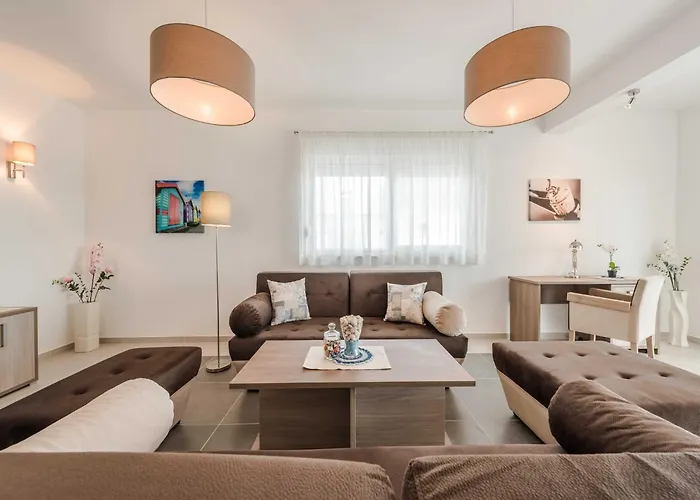 Вилла Four Bedroom With Sea View And Private Pool 8 *