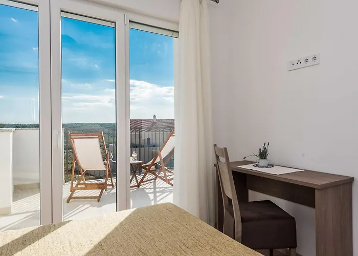 Four Bedroom With Sea View And Private Pool 8 *