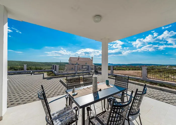 Four Bedroom With Sea View And Private Pool 8 Вилла Debeljak