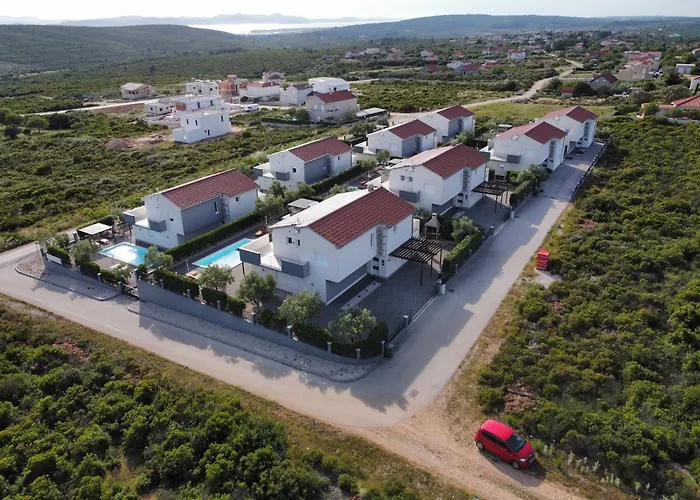 Вилла Four Bedroom With Sea View And Private Pool 8 *