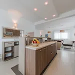 Villa Four Bedroom With Sea View And Private Pool 8 Debeljak