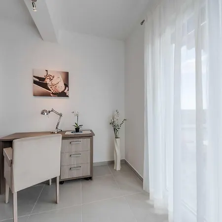 فيلة Four Bedroom With Sea View And Private Pool 8