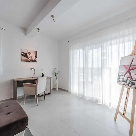 Four Bedroom With Sea View And Private Pool 8 Βίλα Podvrsje