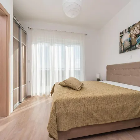 Four Bedroom With Sea View And Private Pool 8 فيلة Debeljak