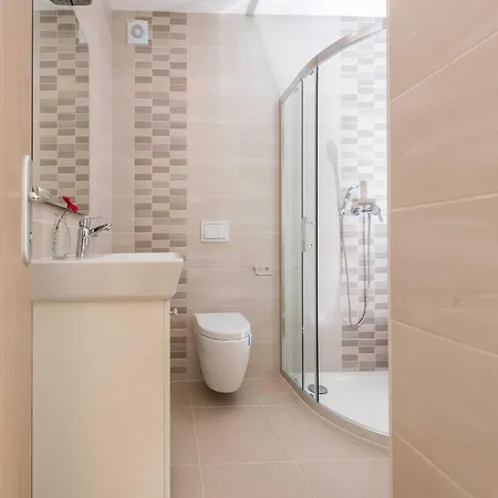 Four Bedroom With Sea View And Private Pool 8 فيلة Debeljak