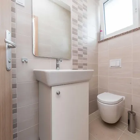 Four Bedroom With Sea View And Private Pool 8 Podvrsje