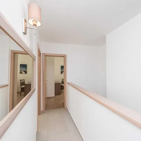 Four Bedroom With Sea View And Private Pool 8 Βίλα Podvrsje