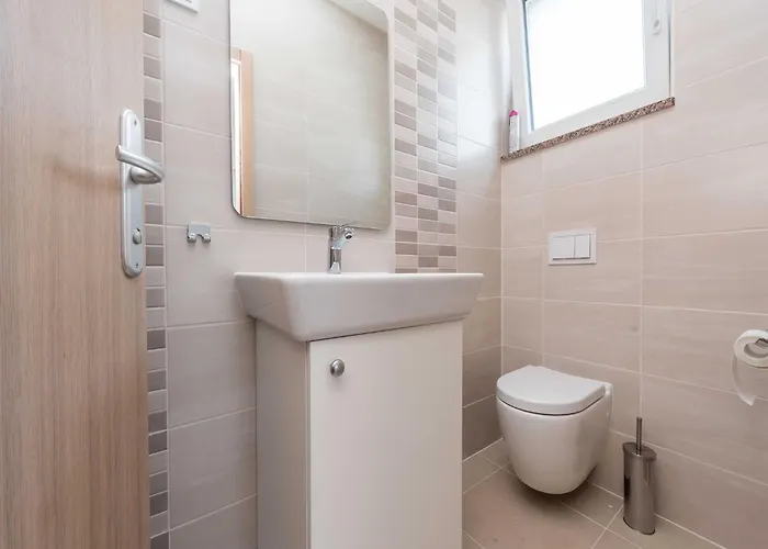 Four Bedroom With Sea View And Private Pool 8 Debeljak